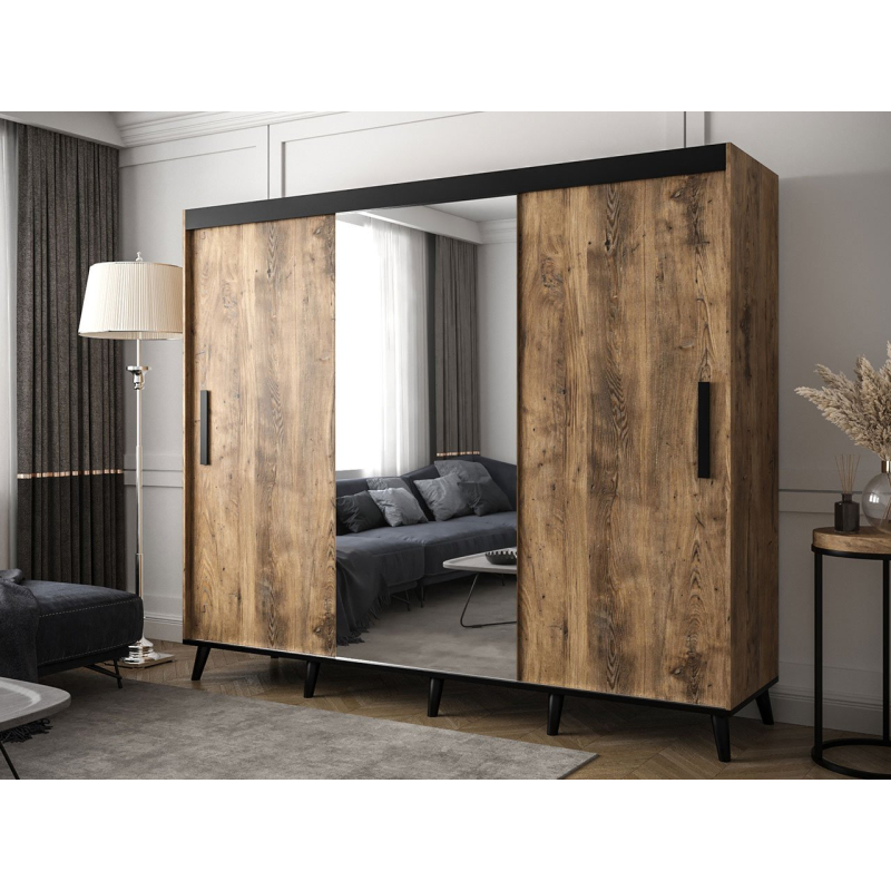 Třídveřová šatní skříň Kretisa T1 250